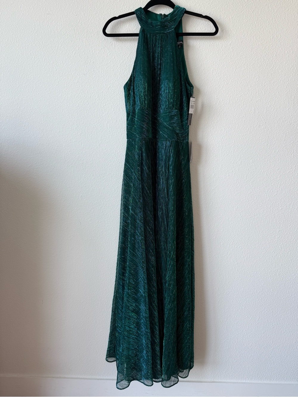 NWT Betsy & Adam Gown - Picture 7 of 13